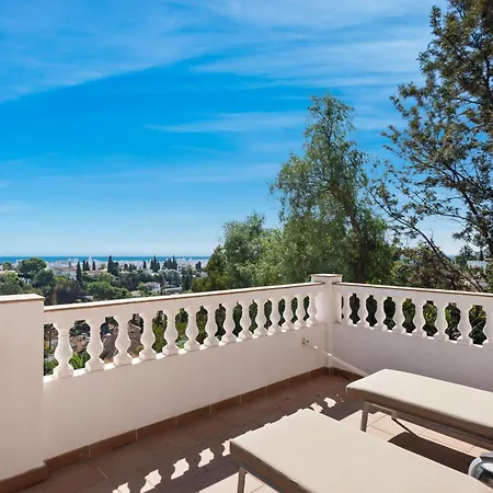 Stunning Infinity Pool Mansion In By Costarentals - Ref 85